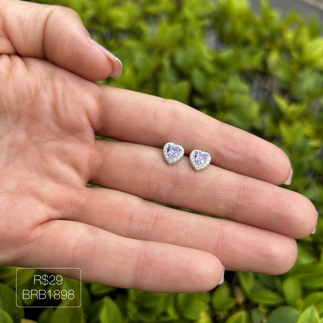 Brinco Coração Roxo Cravejado Cristal Prateado